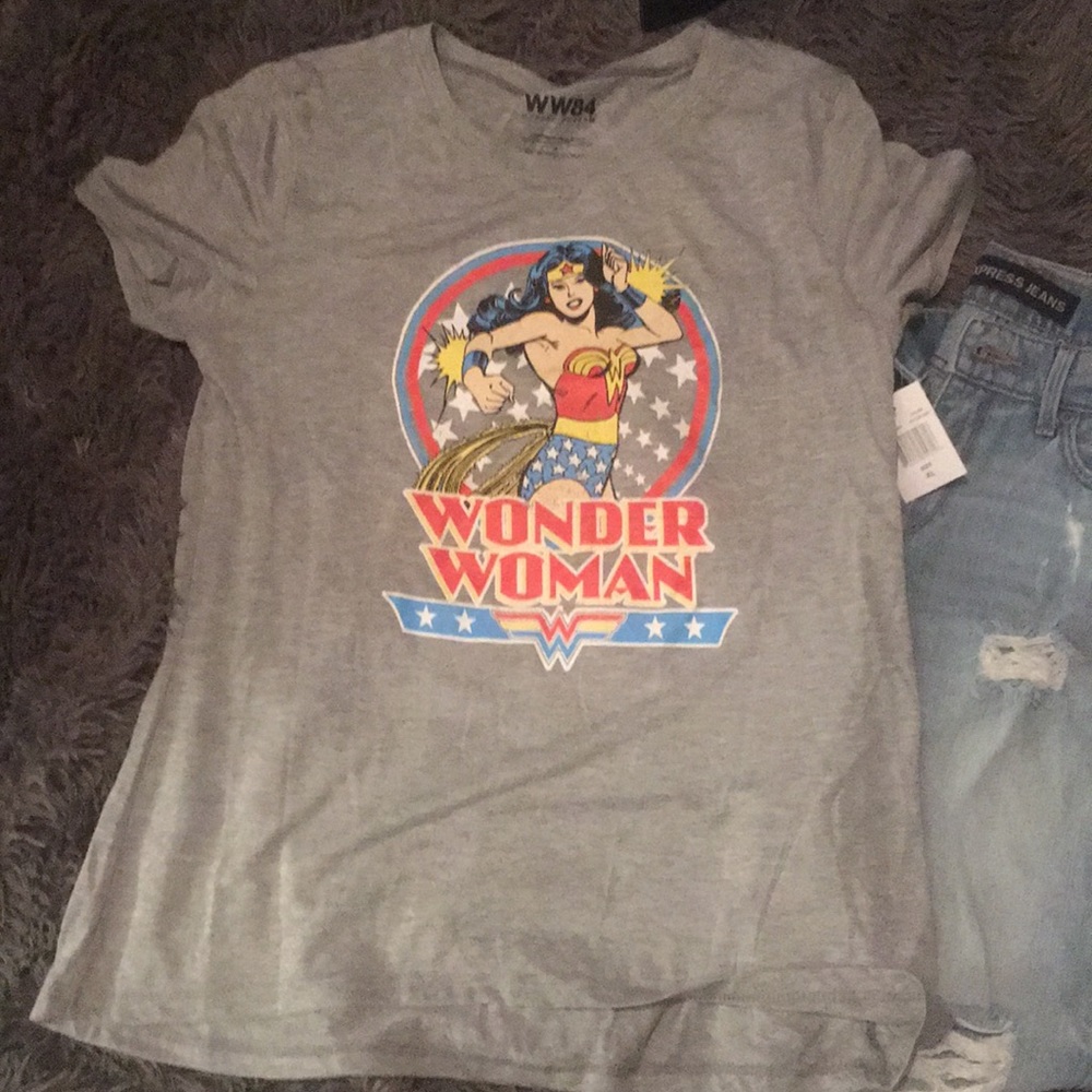 Nwt wonder women tee shirt